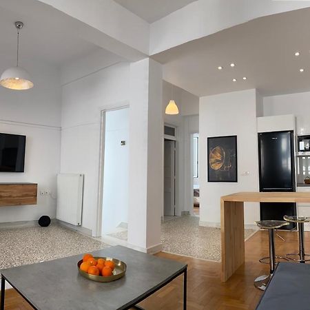 Modern 3Br Maisonette With Garden 10 Min From Acropolis Афіни Екстер'єр фото